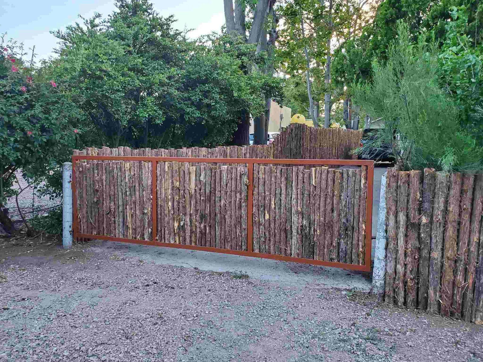 Coyote Fencing